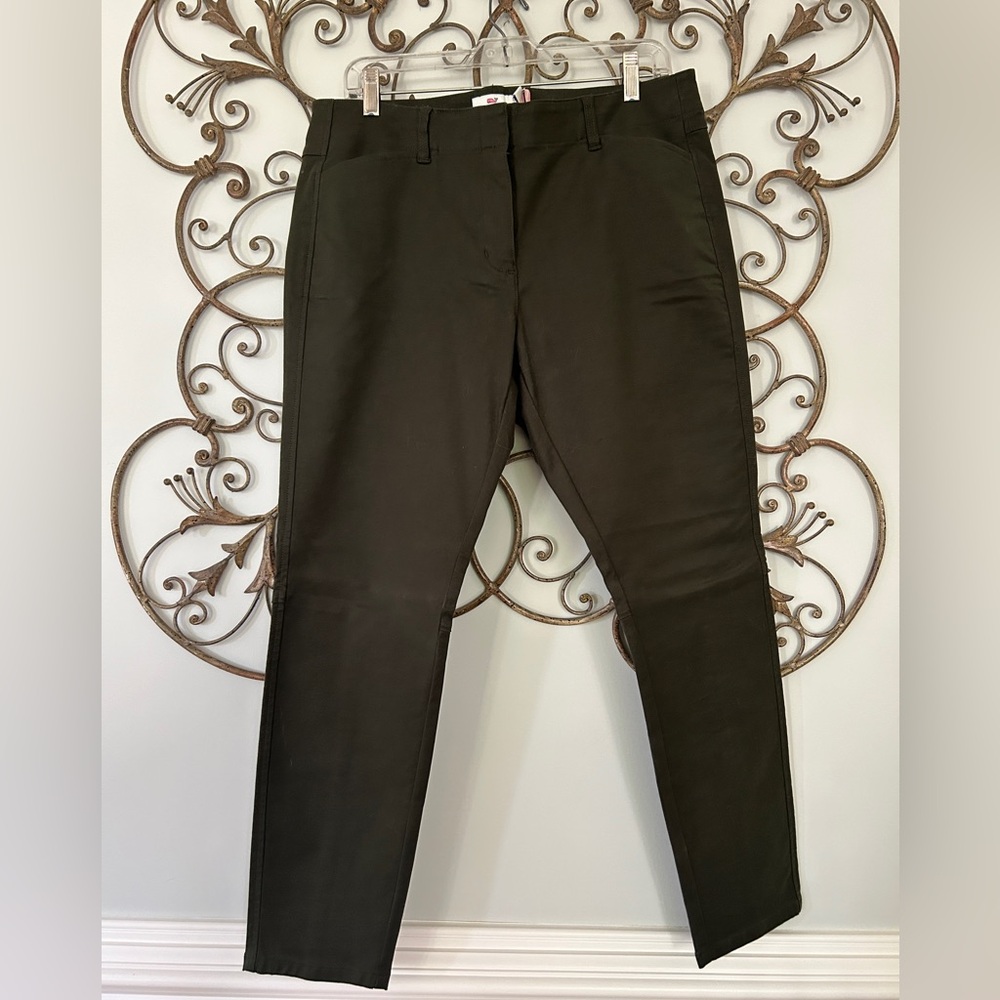 Vineyard Vines Utility Skinny Pant size 12. Dark Olive. NWT